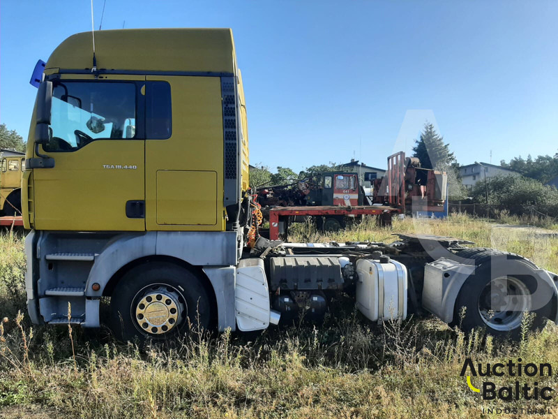 MAN TGA18.440 - Тягач: фото 3 MAN TGA18.440 - Тягач: фото 3