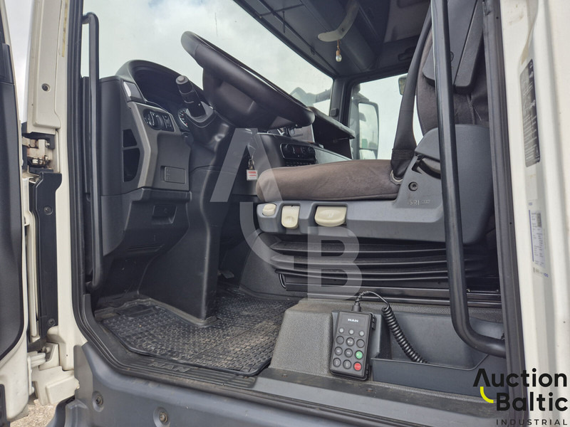 MAN TGX18.440 - Тягач: фото 5 MAN TGX18.440 - Тягач: фото 5