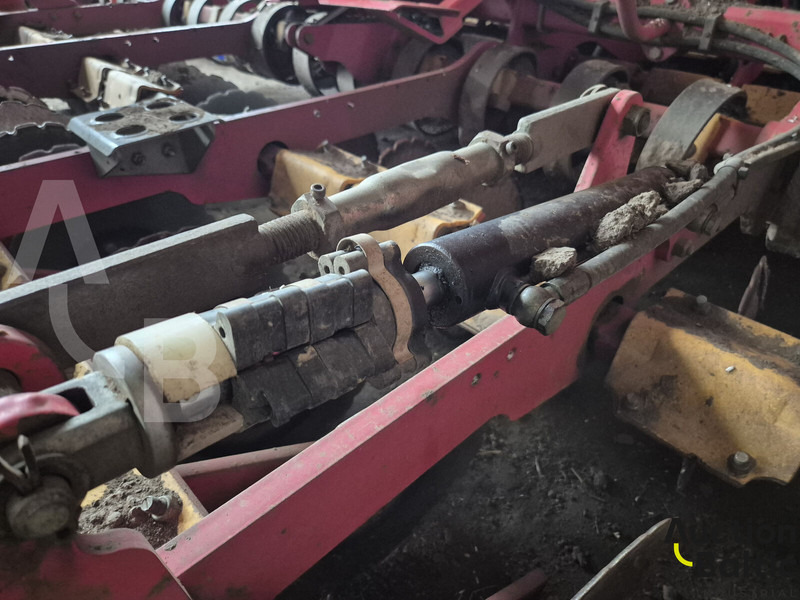 Vaderstad Rapid400C - Посевная техника: фото 5 Vaderstad Rapid400C - Посевная техника: фото 5