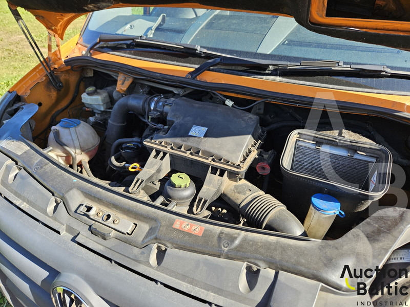 Малотоннажный самосвал Volkswagen Crafter: фото 14