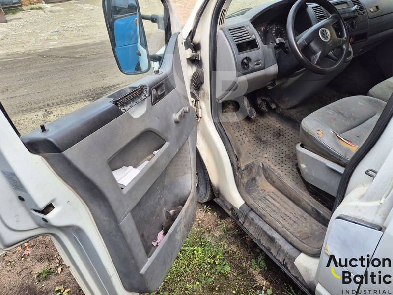 Volkswagen Transporter - Малотоннажный бортовой грузовик: фото 5 Volkswagen Transporter - Малотоннажный бортовой грузовик: фото 5