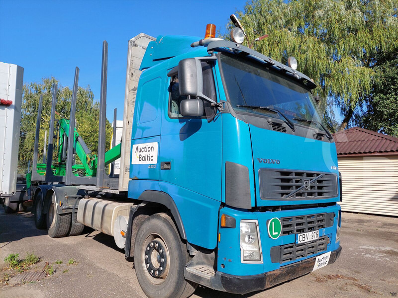 Volvo FH12 - Лесовоз: фото 1 Volvo FH12 - Лесовоз: фото 1