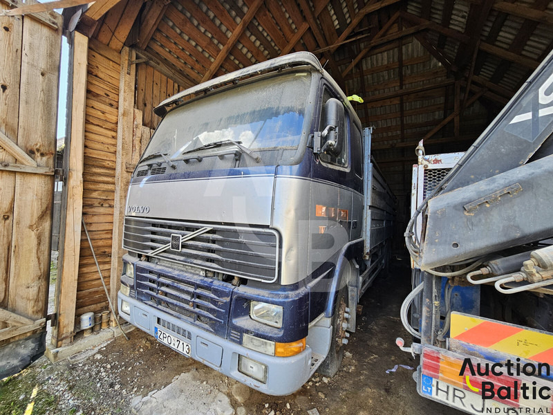 Volvo FH12 - Грузовик бортовой/ Платформа: фото 1 Volvo FH12 - Грузовик бортовой/ Платформа: фото 1