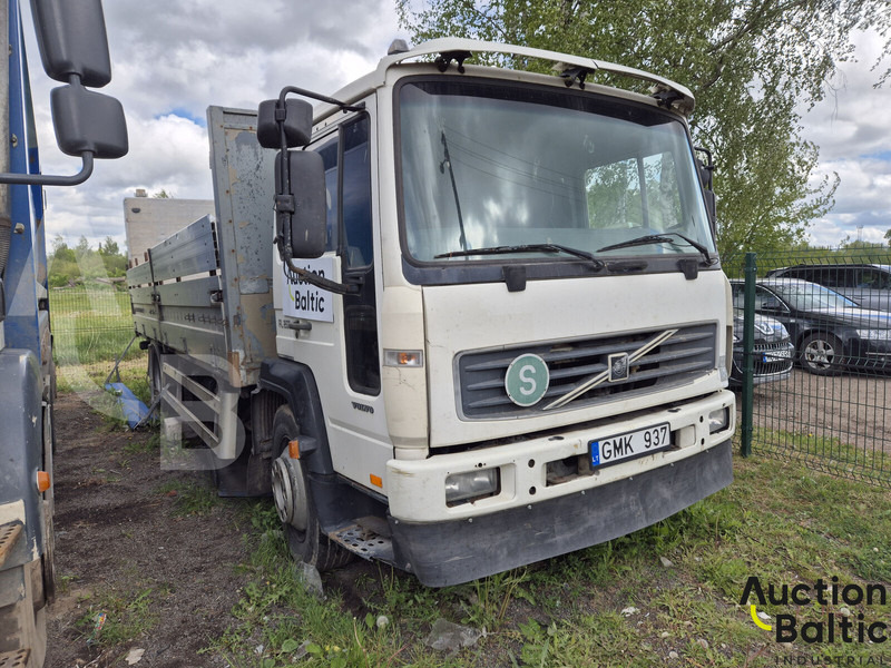 Volvo FL6 - Грузовик бортовой/ Платформа: фото 2 Volvo FL6 - Грузовик бортовой/ Платформа: фото 2