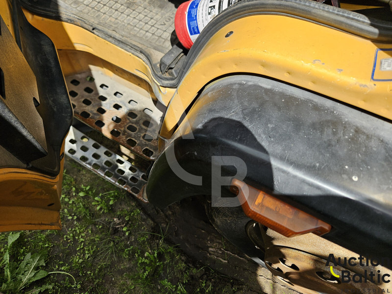 Грузовик бортовой/ Платформа Volvo FL612: фото 13