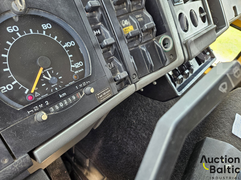 Грузовик бортовой/ Платформа Volvo FL612: фото 8