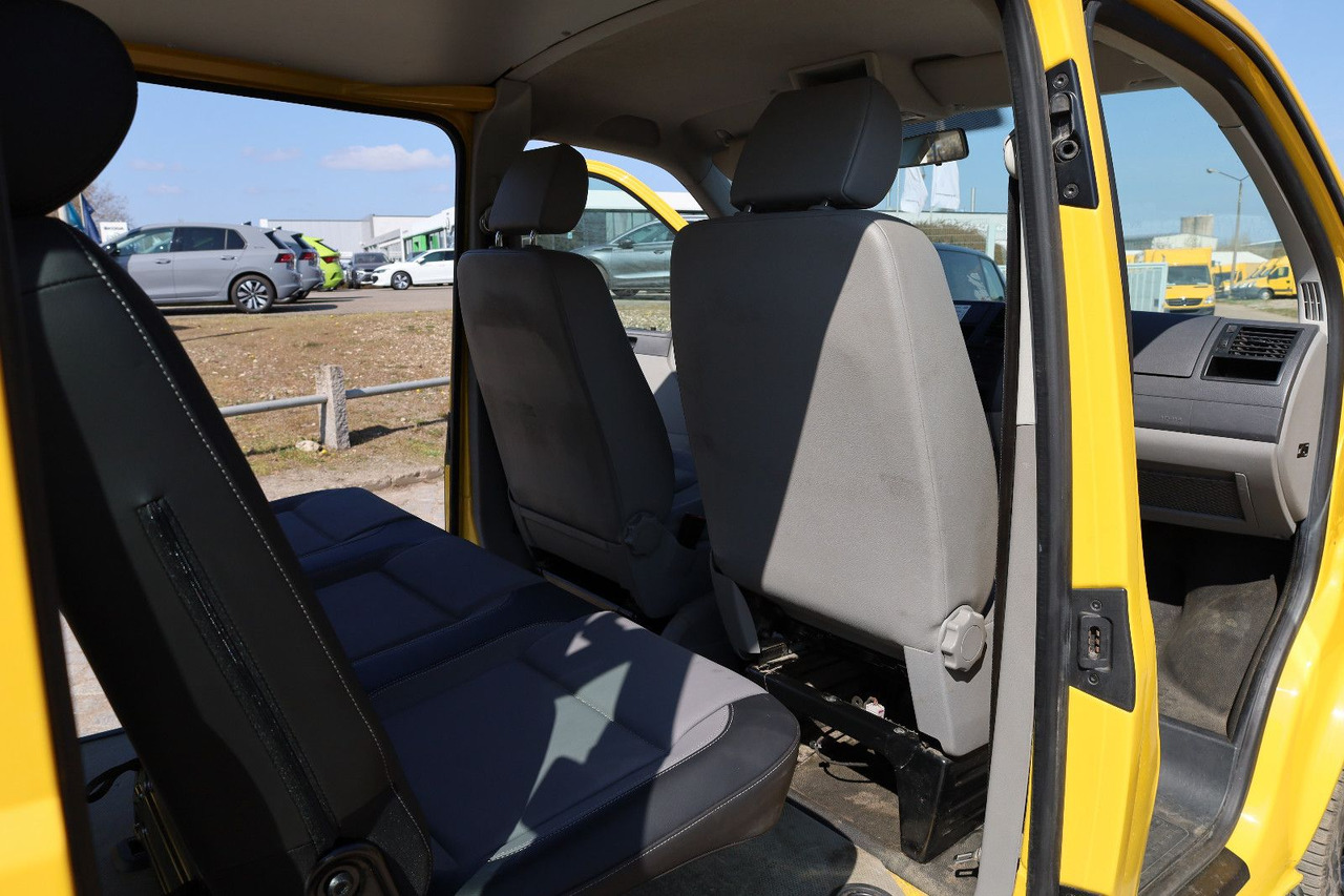 Volkswagen T5 Transporter Kasten-Kombi 2.0 TDI/EU5/5-Sitze - Пассажирский фургон: фото 4 Volkswagen T5 Transporter Kasten-Kombi 2.0 TDI/EU5/5-Sitze - Пассажирский фургон: фото 4