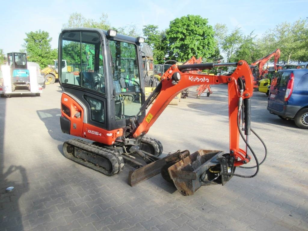 Kubota KX016-4 hydr. Schwenklöffel - Мини-экскаватор: фото 2 Kubota KX016-4 hydr. Schwenklöffel - Мини-экскаватор: фото 2