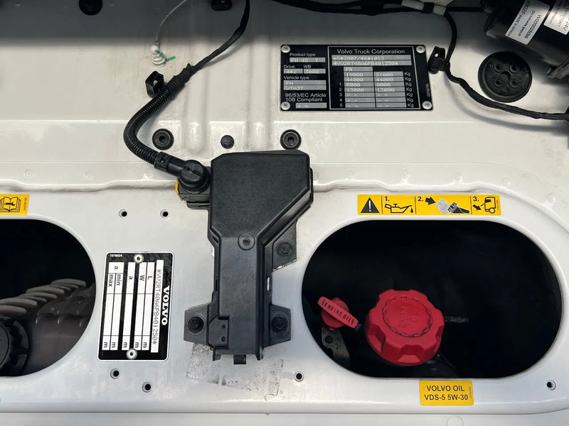 Volvo FH 500 XL CAB**FH 500 TURBO COMPOUND*Model 2023 - Тягач: фото 3 Volvo FH 500 XL CAB**FH 500 TURBO COMPOUND*Model 2023 - Тягач: фото 3