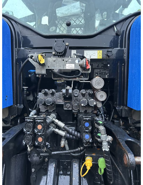 Трактор New Holland New Holland T7.215S: фото 8