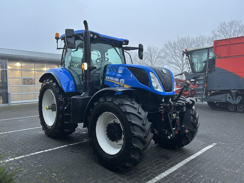 Трактор New Holland New Holland T7.215S: фото 11
