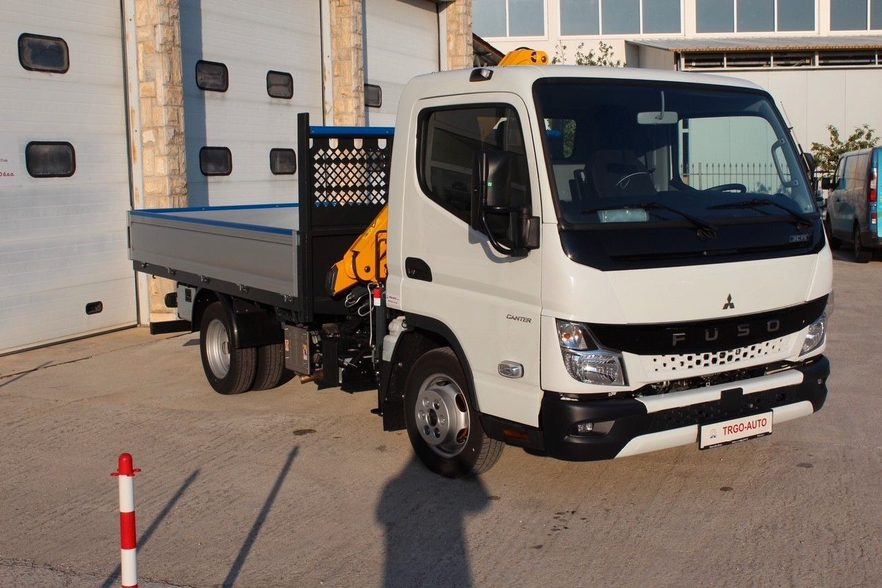 FUSO CANTER 3C15 - Малотоннажный бортовой грузовик: фото 1 FUSO CANTER 3C15 - Малотоннажный бортовой грузовик: фото 1