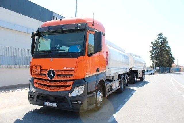 Mercedes-Benz Actros 2548 6x2/4 - Грузовик-цистерна: фото 5 Mercedes-Benz Actros 2548 6x2/4 - Грузовик-цистерна: фото 5
