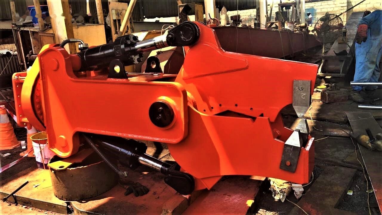 AME 360' Rotating Concrete Demolition Shear Jaw Suitable for 30-50 T - Гидроножницы для Экскаваторов: фото 5 AME 360' Rotating Concrete Demolition Shear Jaw Suitable for 30-50 T - Гидроножницы для Экскаваторов: фото 5