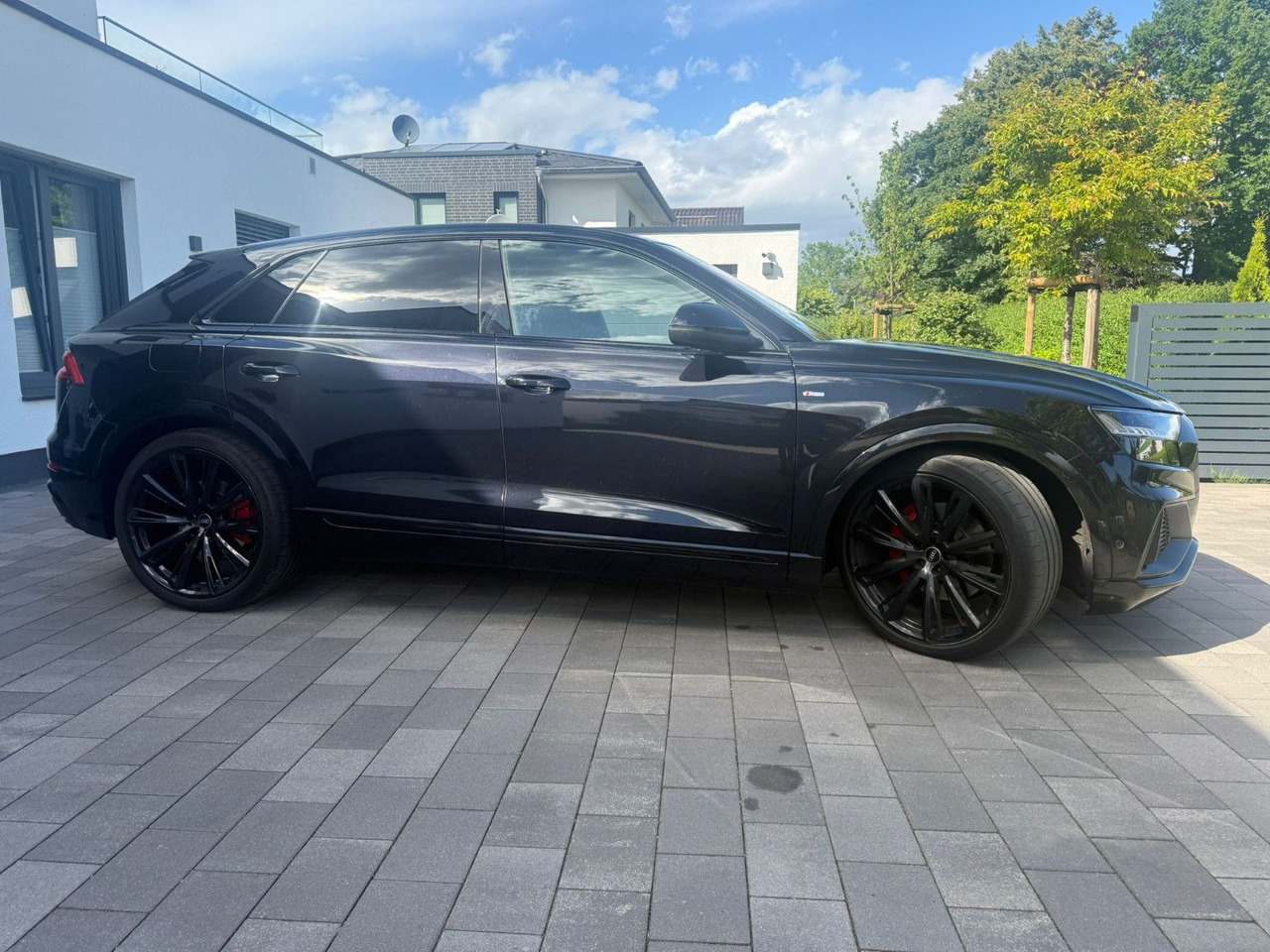Audi Q8 50 TDI quattro S-Line 1. Hand Vollausstattung - Внедорожник: фото 4 Audi Q8 50 TDI quattro S-Line 1. Hand Vollausstattung - Внедорожник: фото 4