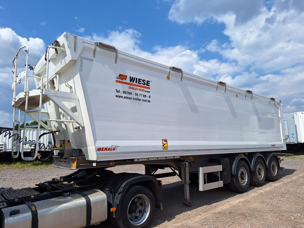 Benalu Bulkliner S 95 50m³ Kombiklappe - Самосвальный полуприцеп: фото 1 Benalu Bulkliner S 95 50m³ Kombiklappe - Самосвальный полуприцеп: фото 1