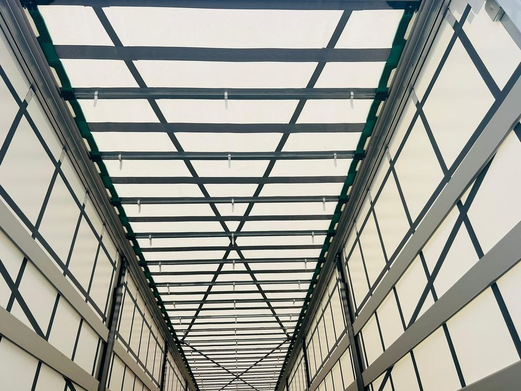 Новый Тентованный полуприцеп Kässbohrer Kässbohrer SCS Schiebeplanen Auflieger Sofort Ve Kässbohrer SCS Schiebeplanen Auflieger Sofort Ve: фото 8