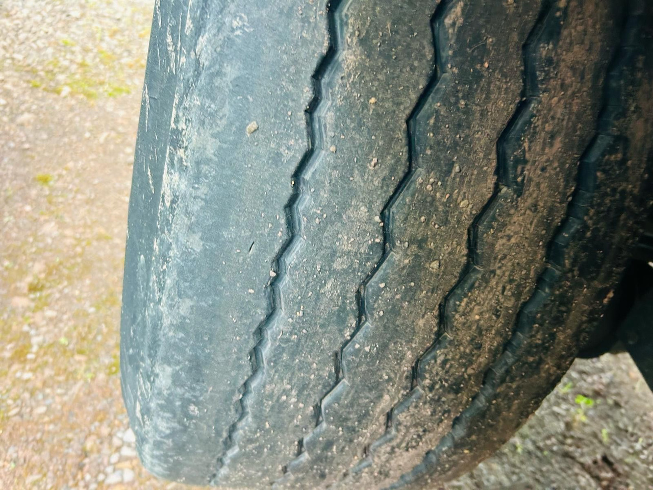 Тентованный полуприцеп Kässbohrer Schiebeplanen Auflieger: фото 12