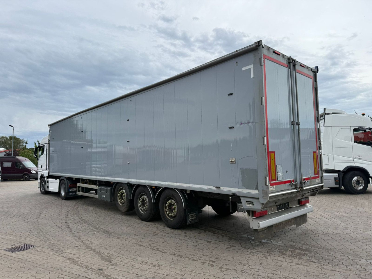Knapen K100 Schubboden 92m³ HDI Boden ideal für Müll - Полуприцеп с подвижным полом: фото 3 Knapen K100 Schubboden 92m³ HDI Boden ideal für Müll - Полуприцеп с подвижным полом: фото 3