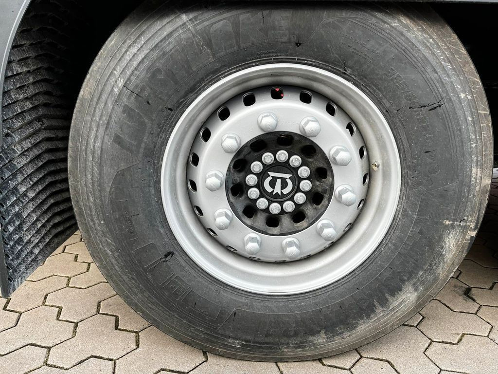Полуприцеп-фургон Krone Koffer mit Ladebordwand 2.000 kg Top Klappe: фото 6