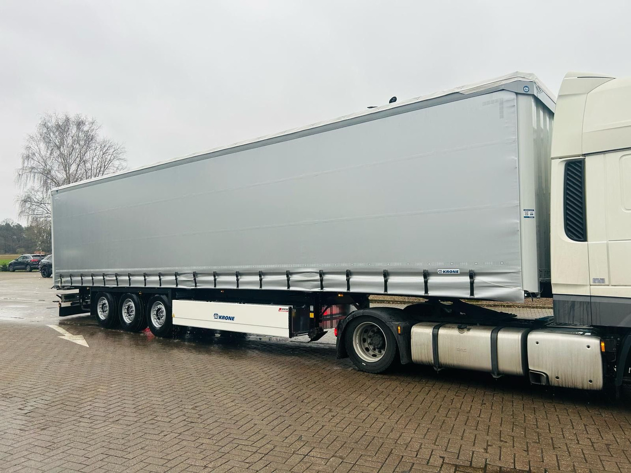 Krone SDP 27 - 1 Stück sofort verfügbar! - Тентованный полуприцеп: фото 4 Krone SDP 27 - 1 Stück sofort verfügbar! - Тентованный полуприцеп: фото 4