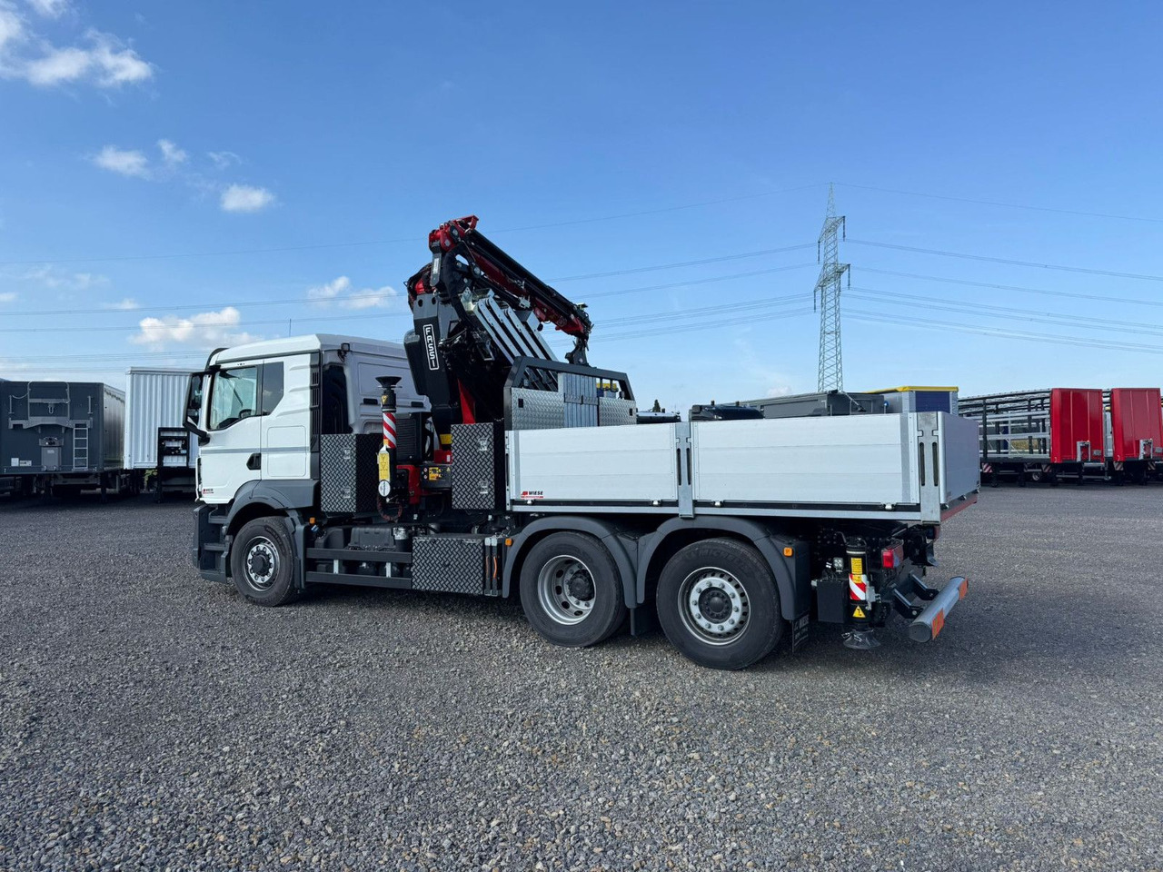 MAN 26.470 6x4-4 Hydrodrive Fassi Kran F545 Jib - Грузовик бортовой/ Платформа, Автоманипулятор: фото 2 MAN 26.470 6x4-4 Hydrodrive Fassi Kran F545 Jib - Грузовик бортовой/ Платформа, Автоманипулятор: фото 2