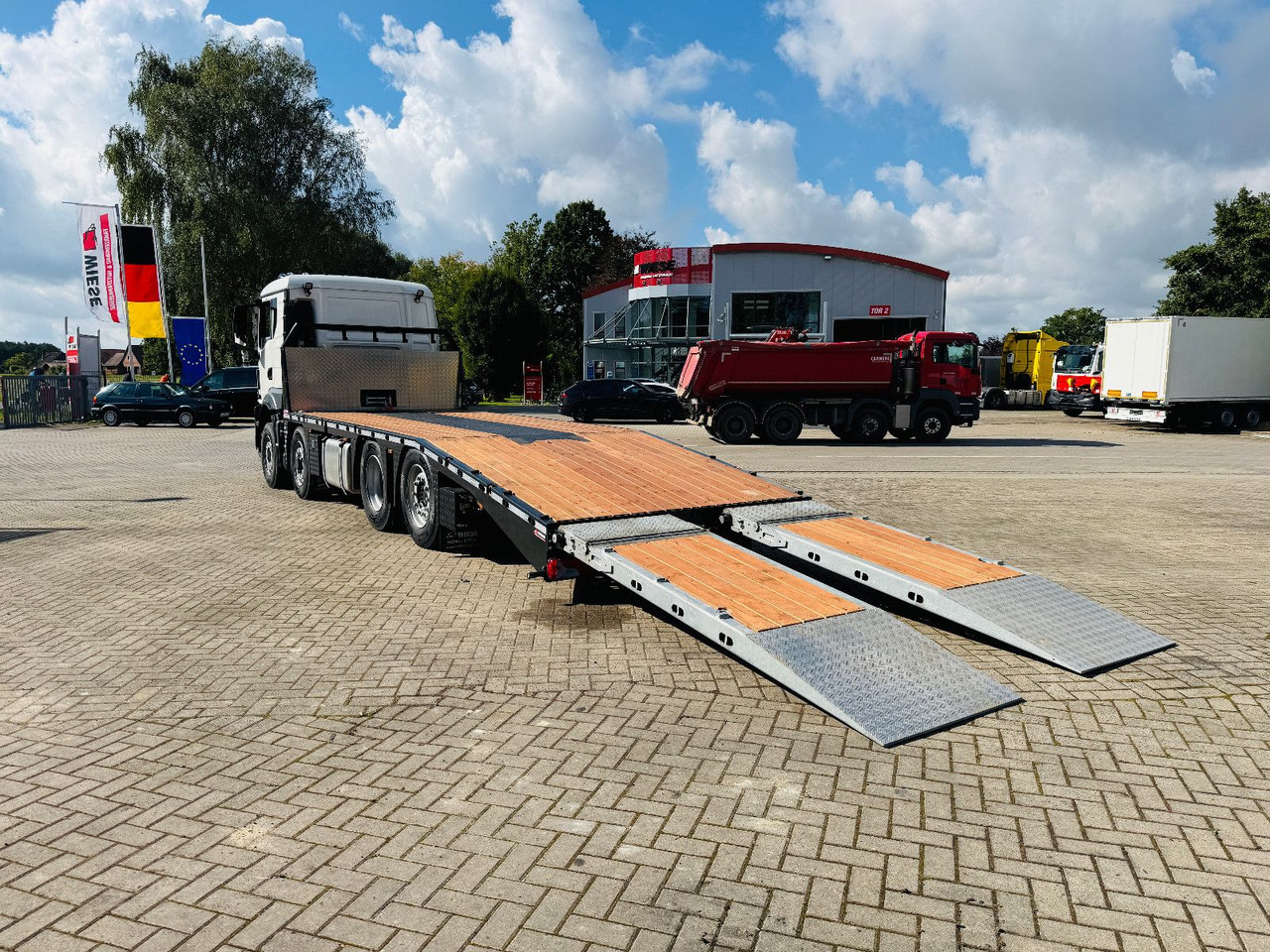 MAN 8x4 Maschinentransporter - Эвакуатор: фото 4 MAN 8x4 Maschinentransporter - Эвакуатор: фото 4