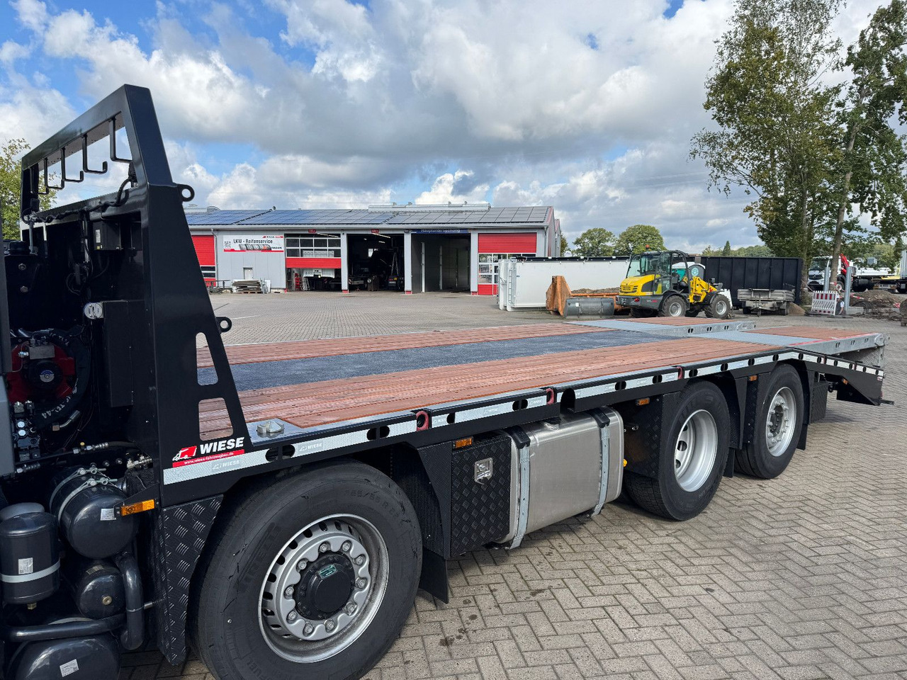 MAN 8x4 Maschinentransporter - Эвакуатор: фото 2 MAN 8x4 Maschinentransporter - Эвакуатор: фото 2