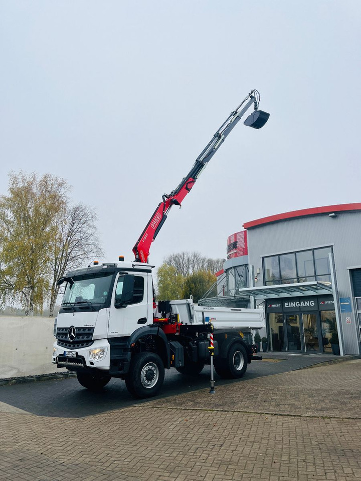 Mercedes-Benz Arocs 1835 4x4 Meiller Fassi F135 Kran Kipper - Самосвал, Автоманипулятор: фото 3 Mercedes-Benz Arocs 1835 4x4 Meiller Fassi F135 Kran Kipper - Самосвал, Автоманипулятор: фото 3