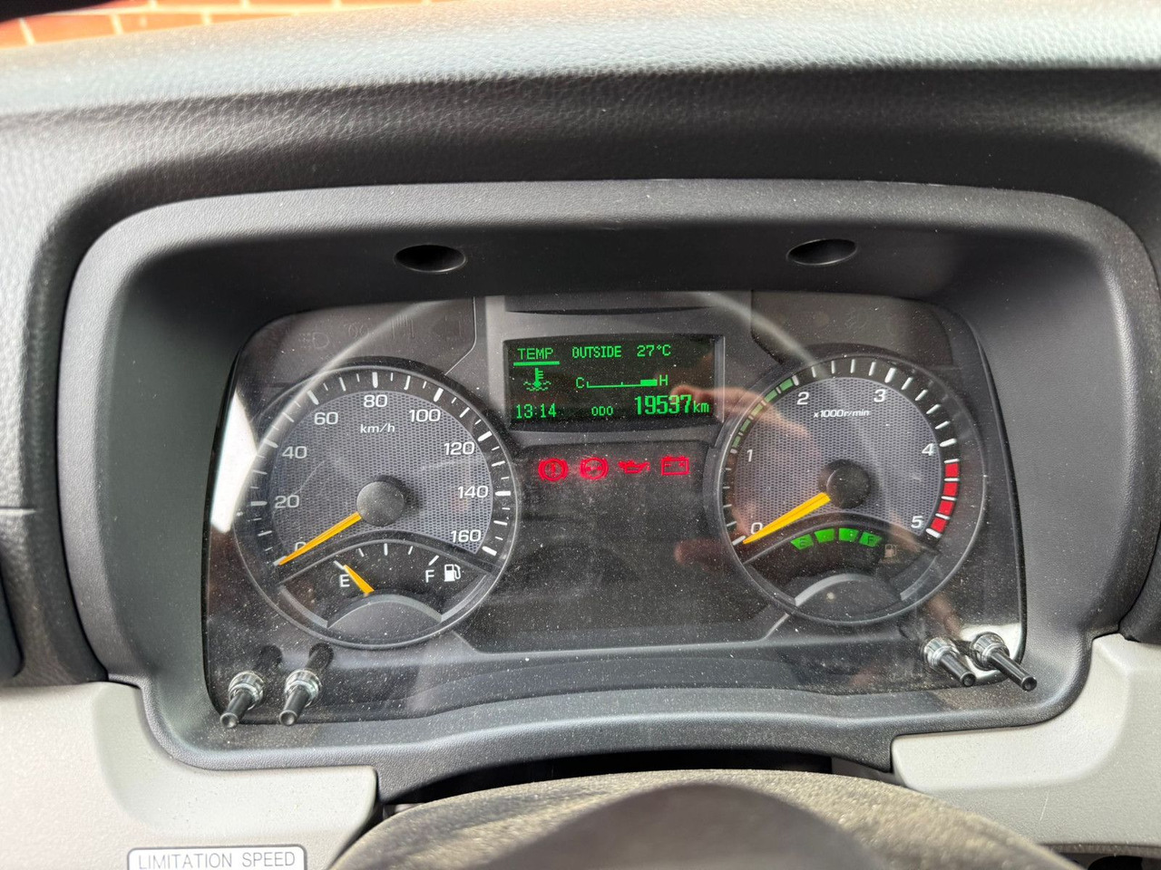 Mitsubishi Fuso Canter 7C18 Arbeitsbühnentransporter - Эвакуатор: фото 4 Mitsubishi Fuso Canter 7C18 Arbeitsbühnentransporter - Эвакуатор: фото 4