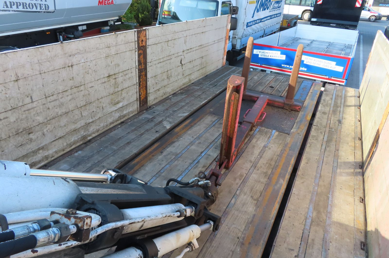 Rollkran Auflieger Kennis - Полуприцеп бортовой/ Платформа: фото 3 Rollkran Auflieger Kennis - Полуприцеп бортовой/ Платформа: фото 3