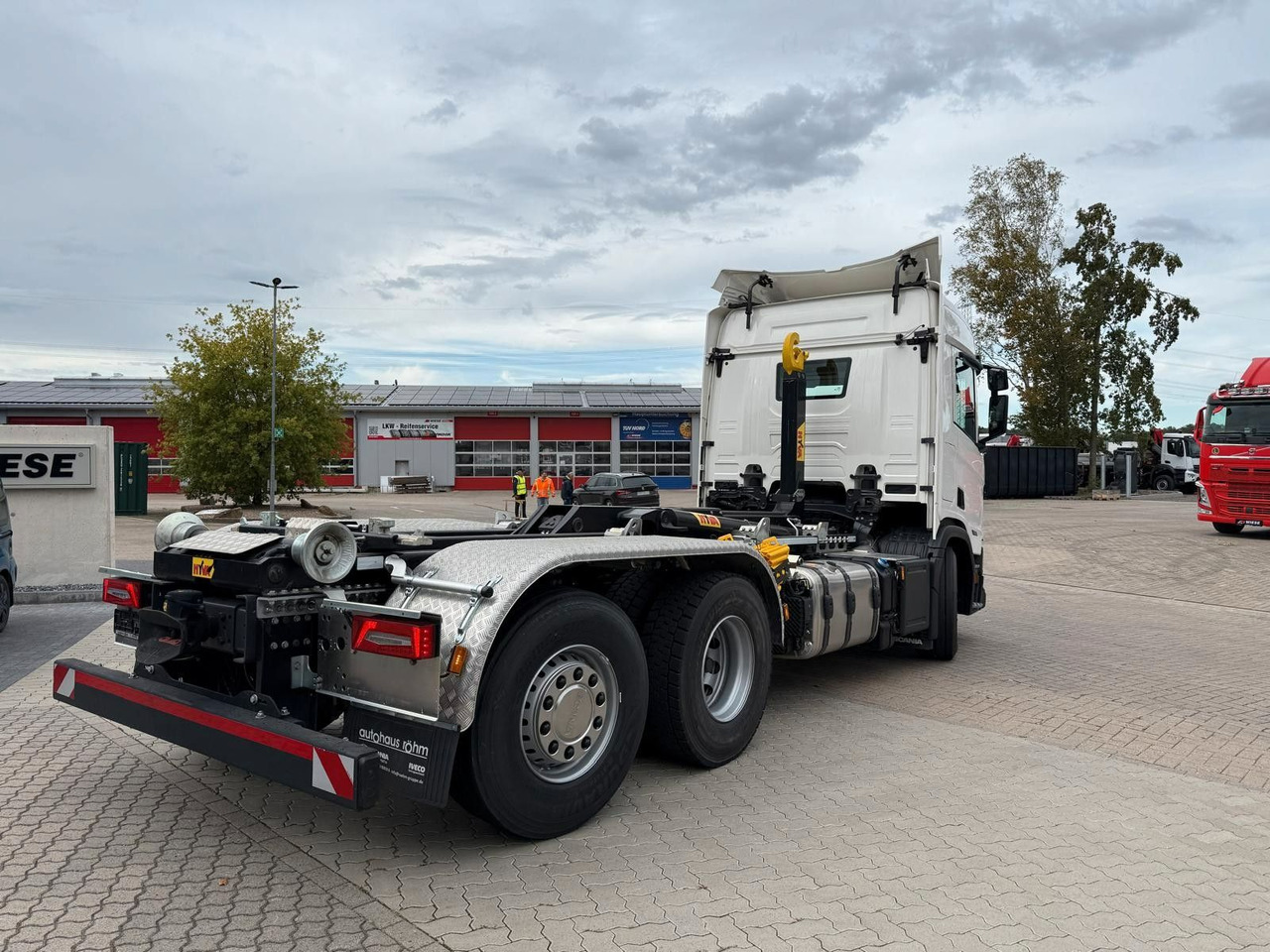 Scania R460 6x2 - Abrollkipper - Sofort Verfügbar! - Крюковой мультилифт: фото 3 Scania R460 6x2 - Abrollkipper - Sofort Verfügbar! - Крюковой мультилифт: фото 3