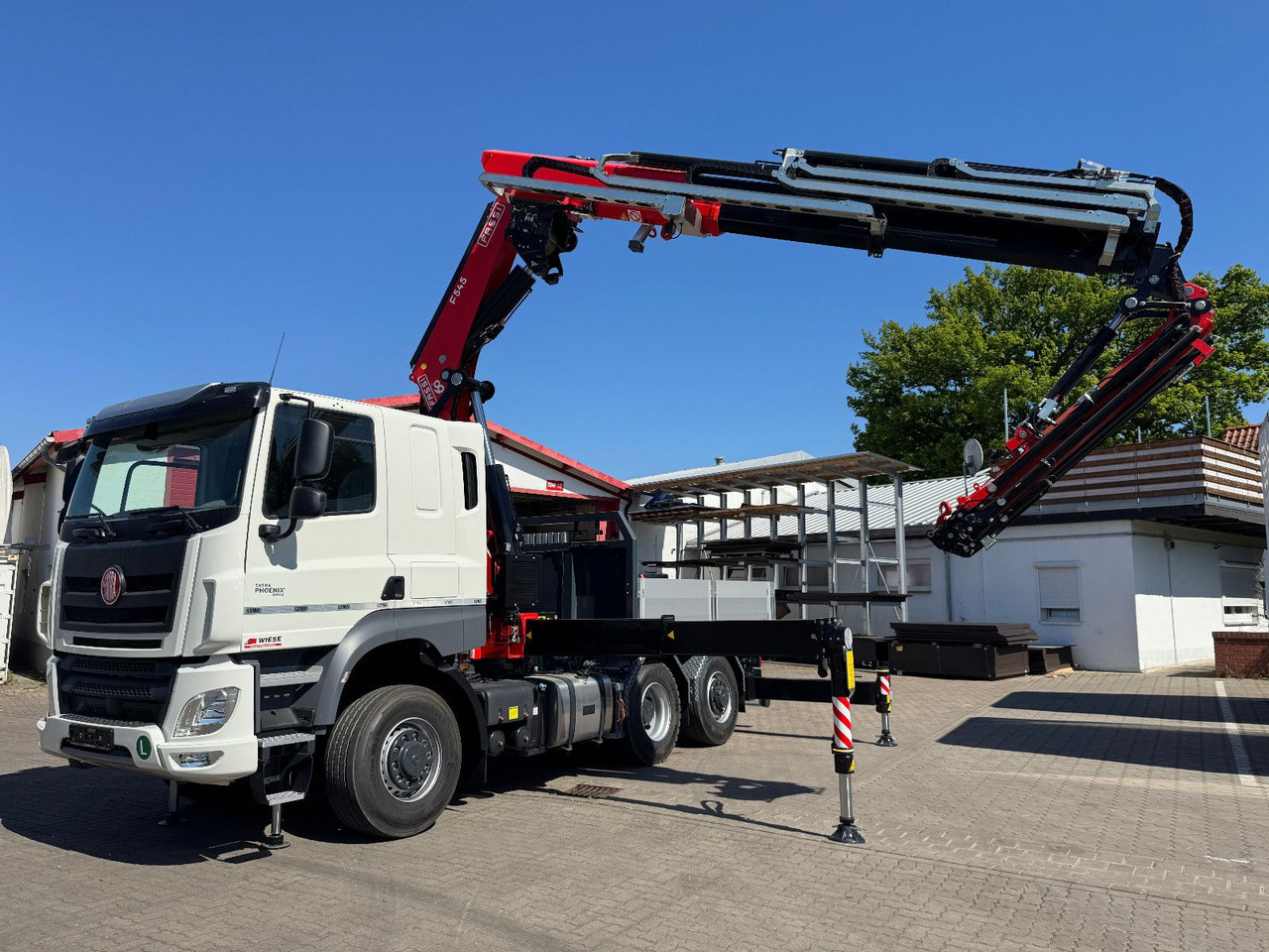 Tatra 6x6x6 Phoenix Fassi F545RA.2.27 L214 V20 - Грузовик бортовой/ Платформа, Автоманипулятор: фото 4 Tatra 6x6x6 Phoenix Fassi F545RA.2.27 L214 V20 - Грузовик бортовой/ Платформа, Автоманипулятор: фото 4