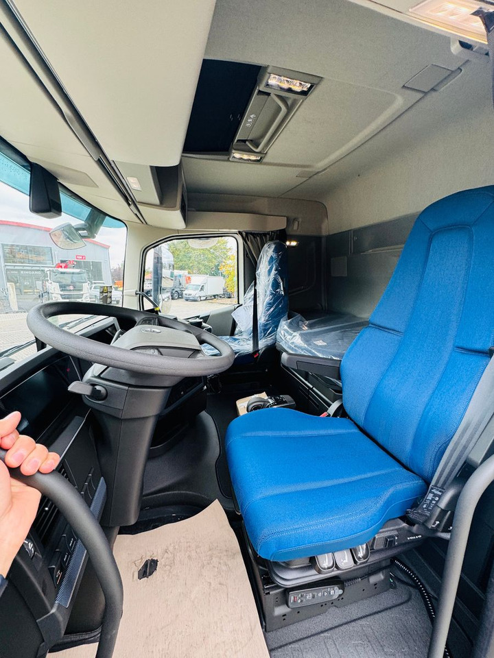 Volvo FH 500 8x4 Kran F820 RA2.27 Jib & Winde Sofort в лизинг Volvo FH 500 8x4 Kran F820 RA2.27 Jib & Winde Sofort: фото 12 Volvo FH 500 8x4 Kran F820 RA2.27 Jib & Winde Sofort в лизинг Volvo FH 500 8x4 Kran F820 RA2.27 Jib & Winde Sofort: фото 12