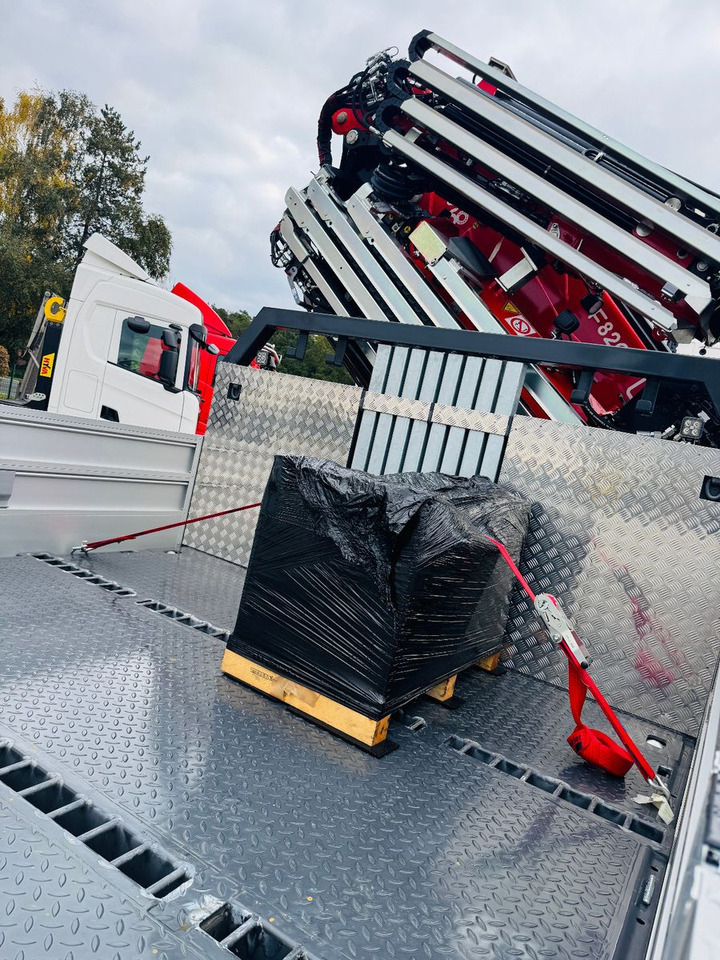 Volvo FH 500 8x4 Kran F820 RA2.27 Jib & Winde Sofort в лизинг Volvo FH 500 8x4 Kran F820 RA2.27 Jib & Winde Sofort: фото 10 Volvo FH 500 8x4 Kran F820 RA2.27 Jib & Winde Sofort в лизинг Volvo FH 500 8x4 Kran F820 RA2.27 Jib & Winde Sofort: фото 10