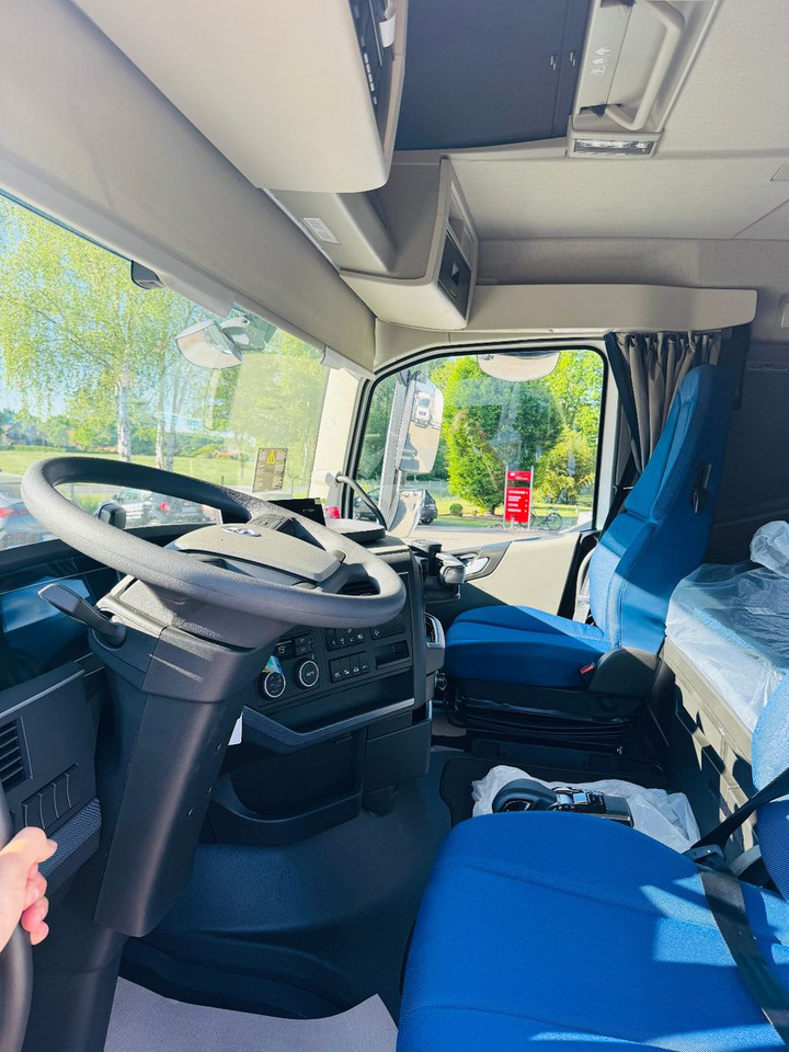 Volvo FH 500 8x2 mit F710RA.2.27 L426 und V20 Winde в лизинг Volvo FH 500 8x2 mit F710RA.2.27 L426 und V20 Winde: фото 11