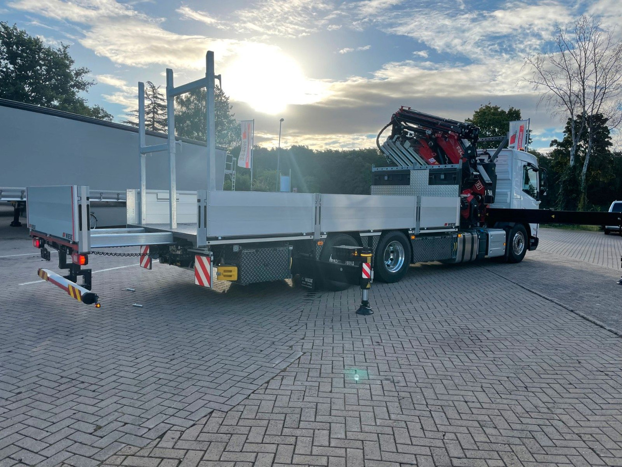 Volvo FMX 500 FASSI Ladekran F545 JIB & Winde Sofort - Грузовик бортовой/ Платформа, Автоманипулятор: фото 5 Volvo FMX 500 FASSI Ladekran F545 JIB & Winde Sofort - Грузовик бортовой/ Платформа, Автоманипулятор: фото 5