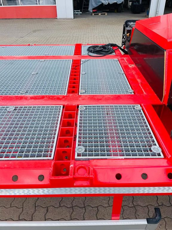 Новый Полуприцеп бортовой/ Платформа Wiese Stufensattel Tieflader mit Kran Fassi F545: фото 11