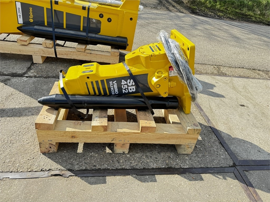 Atlas Copco SB 452 Epiroc SB452 - Гидромолот для Строительной техники: фото 1 Atlas Copco SB 452 Epiroc SB452 - Гидромолот для Строительной техники: фото 1