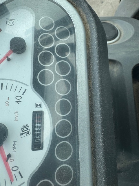 JCB TM220 - Телескопический погрузчик: фото 5 JCB TM220 - Телескопический погрузчик: фото 5