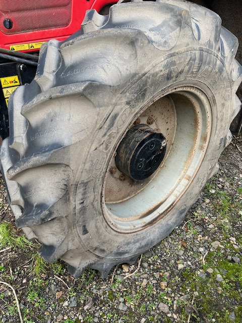 MASSEY FERGUSON 6480 DYNASHIFT - Трактор: фото 4 MASSEY FERGUSON 6480 DYNASHIFT - Трактор: фото 4