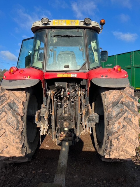 MASSEY FERGUSON 6480 DYNASHIFT - Трактор: фото 4 MASSEY FERGUSON 6480 DYNASHIFT - Трактор: фото 4