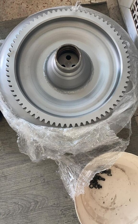 Volvo TORK KONVERTÖR (11144472) Volvo L150E-L180E-L150F-L180F-L220E-L220F(11144472) - Трансмиссия для Колёсных погрузчиков: фото 2 Volvo TORK KONVERTÖR (11144472) Volvo L150E-L180E-L150F-L180F-L220E-L220F(11144472) - Трансмиссия для Колёсных погрузчиков: фото 2