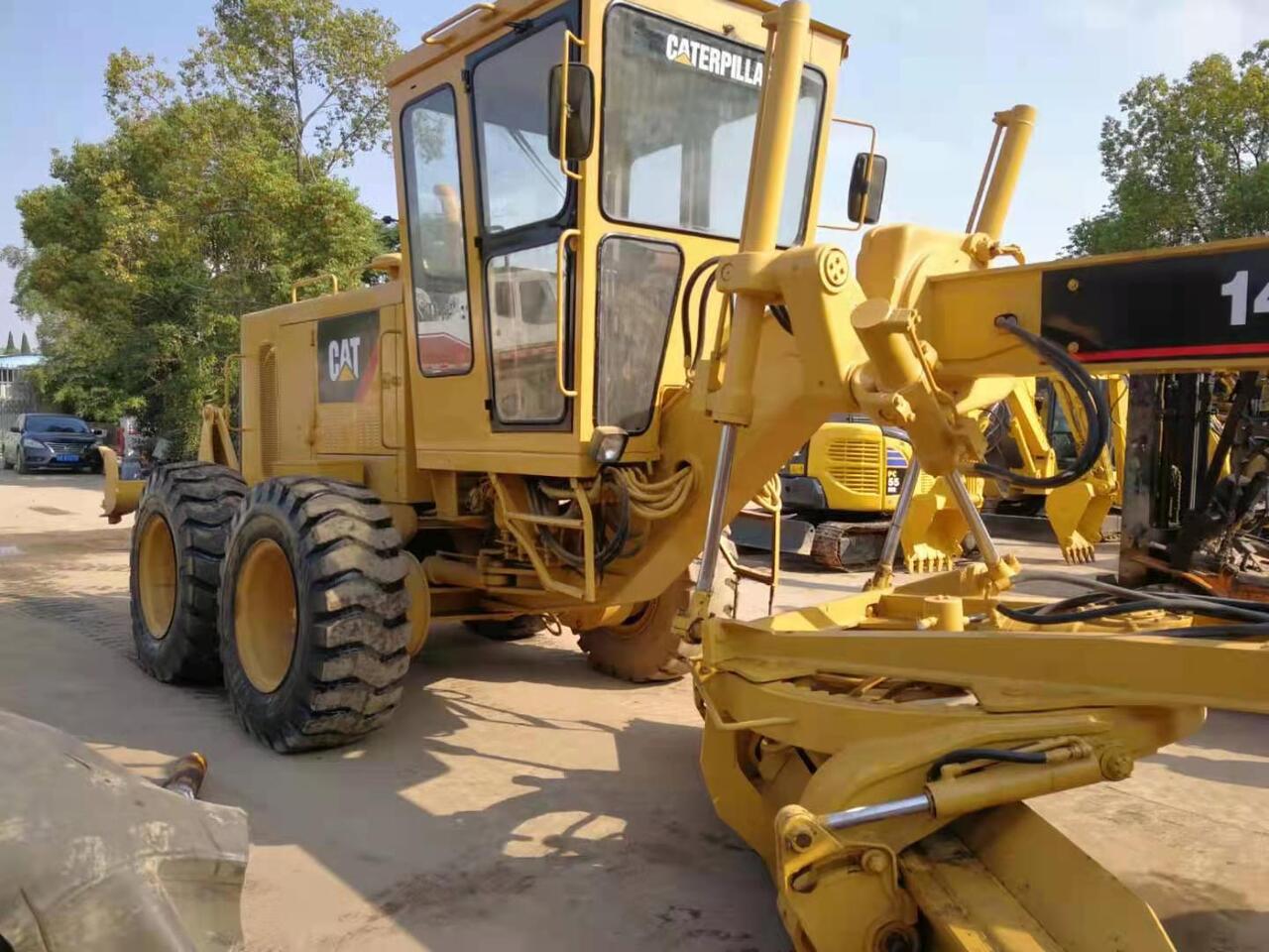 CATERPILLAR 14H - Грейдер: фото 3 CATERPILLAR 14H - Грейдер: фото 3