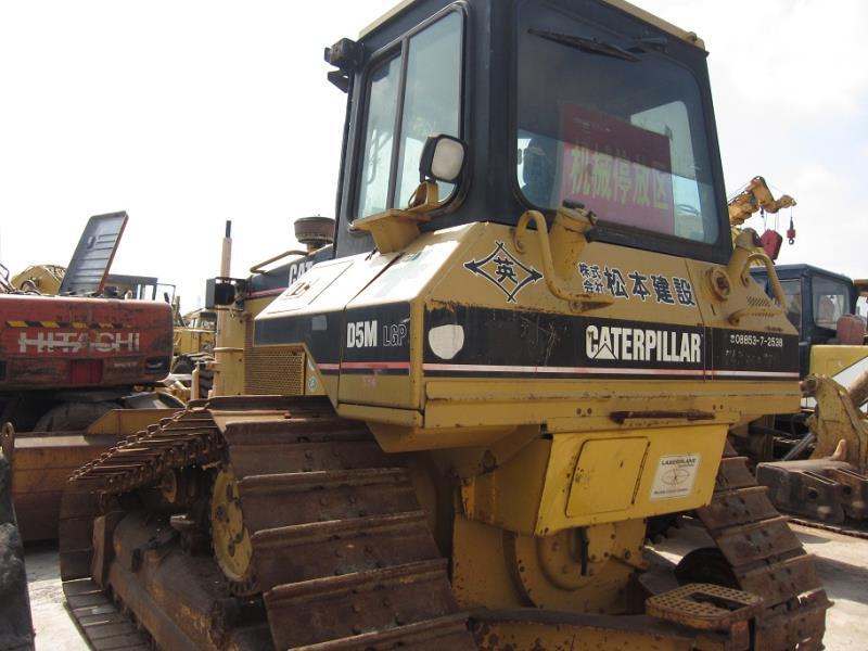CATERPILLAR D5M - Бульдозер: фото 2 CATERPILLAR D5M - Бульдозер: фото 2