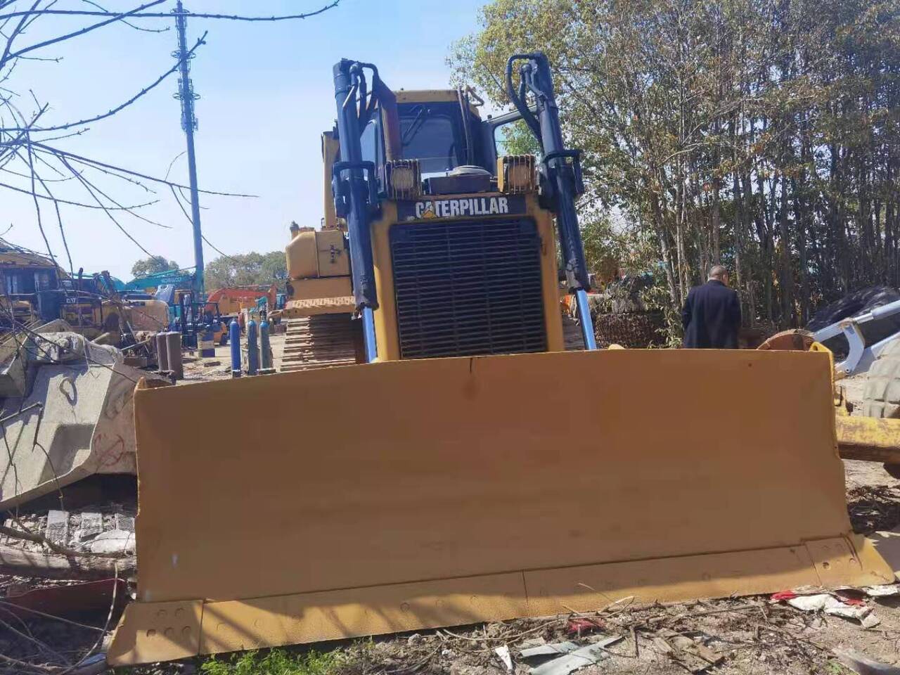 CATERPILLAR D6R Imported machine - Бульдозер: фото 2 CATERPILLAR D6R Imported machine - Бульдозер: фото 2