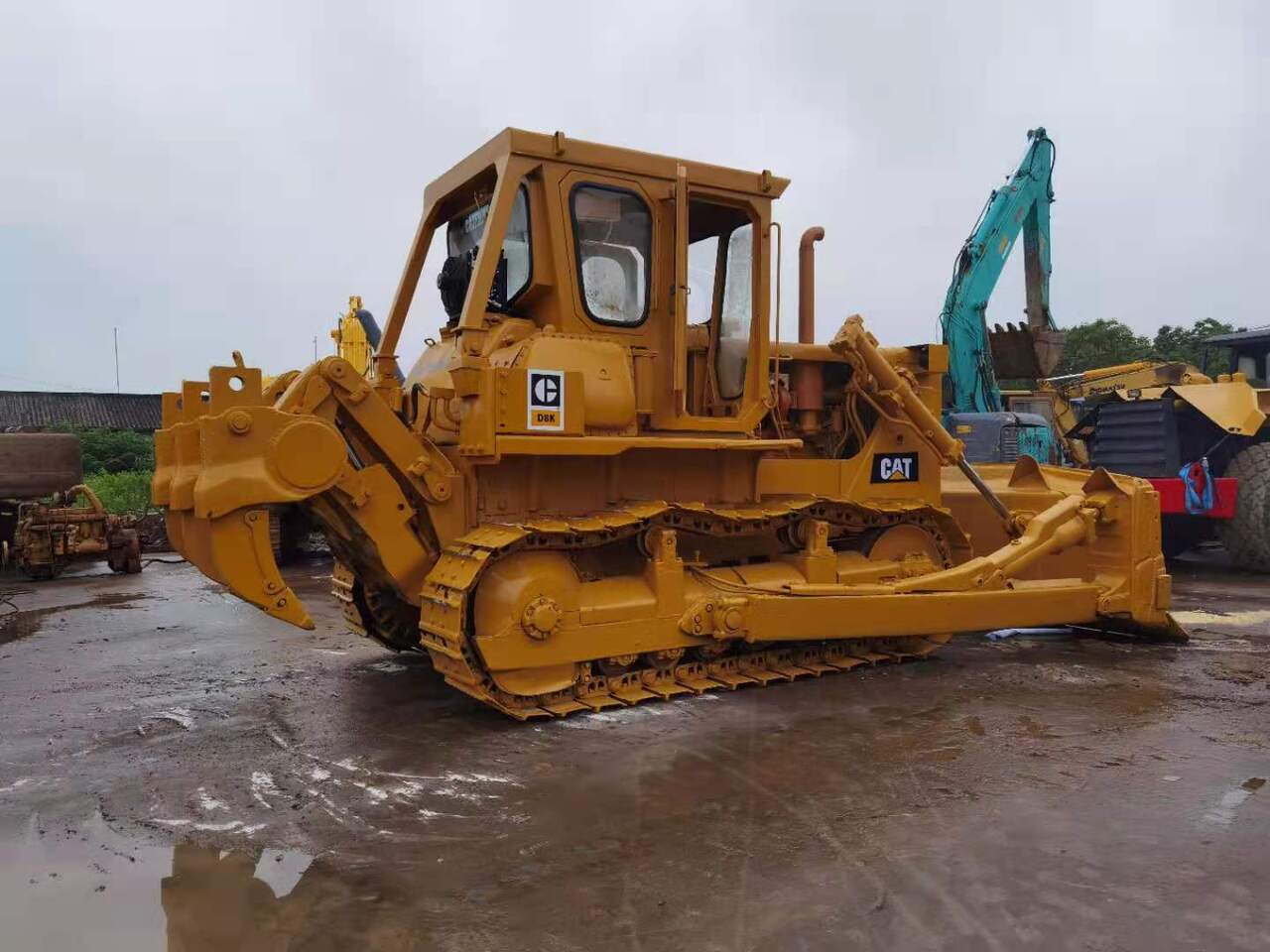 CATERPILLAR D8K - Бульдозер: фото 3 CATERPILLAR D8K - Бульдозер: фото 3