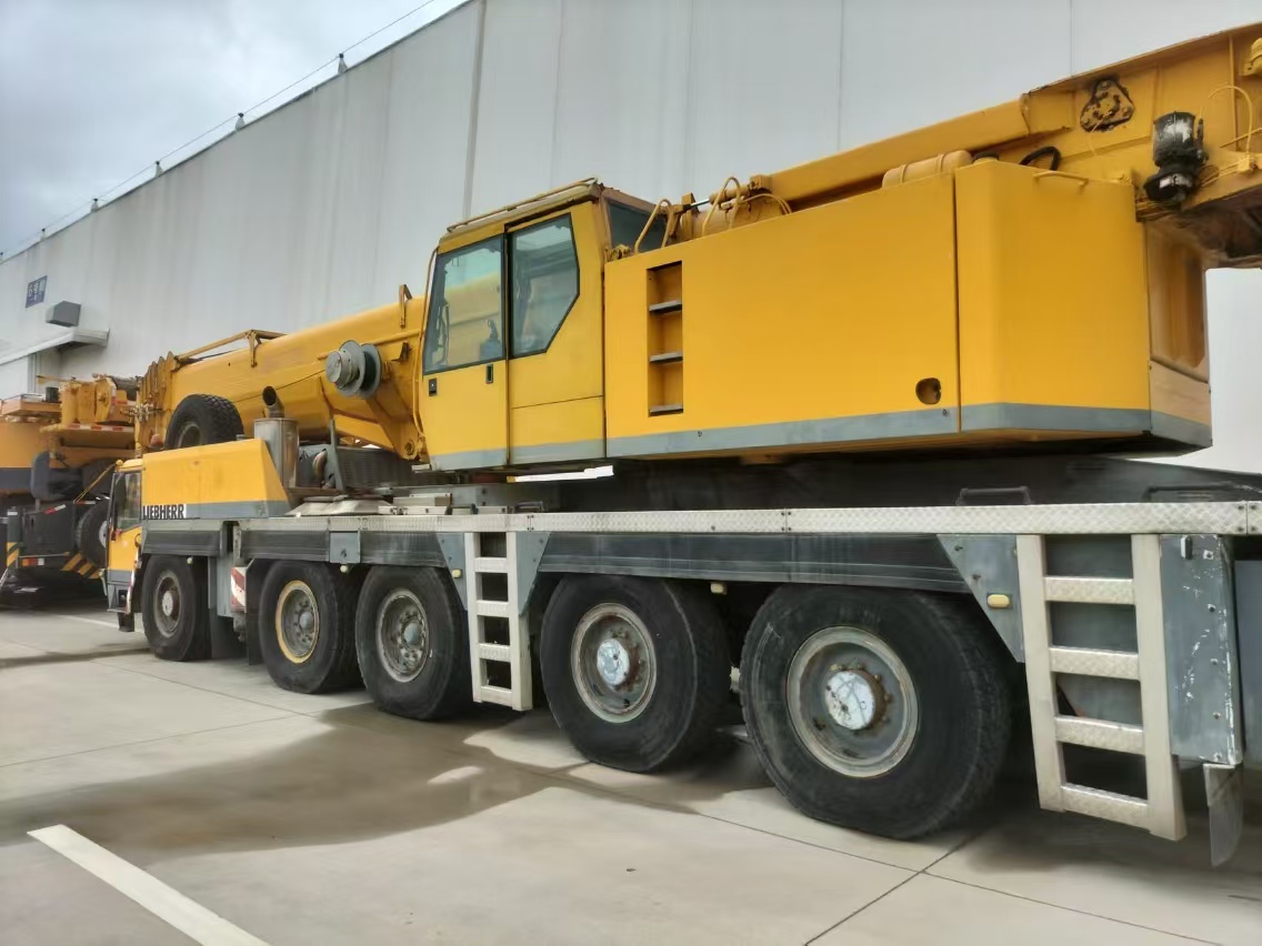 LIEBHERR - Мобильный кран: фото 5 LIEBHERR - Мобильный кран: фото 5