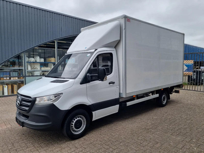 Mercedes-Benz Sprinter 316 CDI Bakwagen 21m3 Laadklep Euro 6 Automaat - Фургон с закрытым кузовом: фото 4 Mercedes-Benz Sprinter 316 CDI Bakwagen 21m3 Laadklep Euro 6 Automaat - Фургон с закрытым кузовом: фото 4