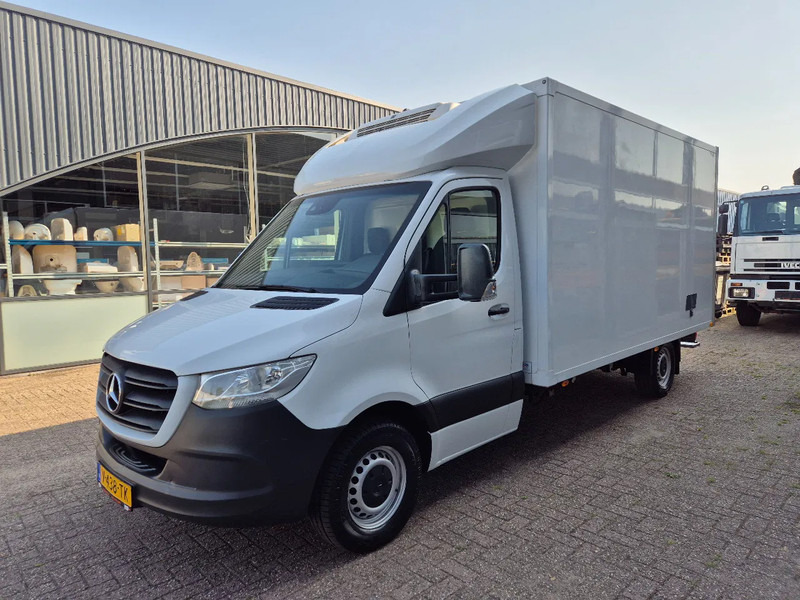 Mercedes-Benz Sprinter 316 CDI Kuhlkoffer Thermoking V300MAX st 230V Euro 6D (4) - Фургон-рефрижератор: фото 5 Mercedes-Benz Sprinter 316 CDI Kuhlkoffer Thermoking V300MAX st 230V Euro 6D (4) - Фургон-рефрижератор: фото 5